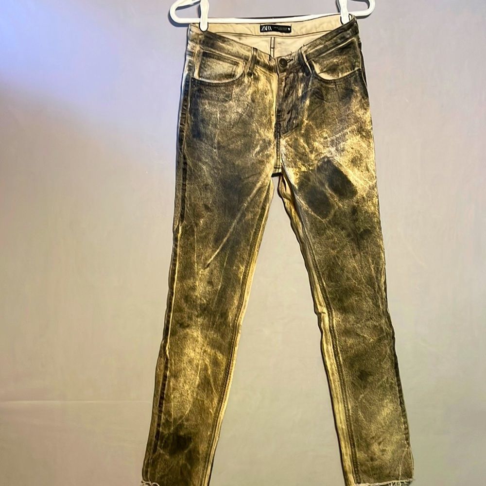 Zara jeans